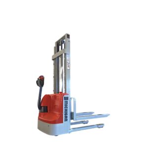 Apilador Eléctrico Michigan Electric 15-30 | 1.5 ton - 3000 mm